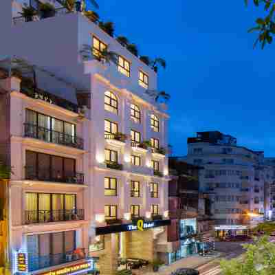 The Q Hotel Hotel Exterior