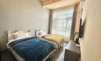 Luoping Huiwangge Huahai Homestay
