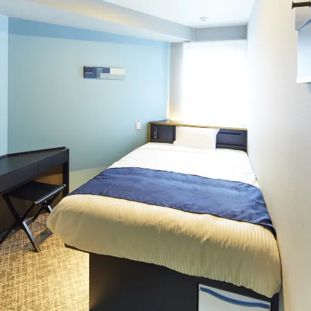 Ici Hotel Tokyo Hatchobori Отели рядом с достопримечательностью «Станция метро Kayabacho »