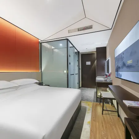 Xunxian Moshang Qingju Hotel