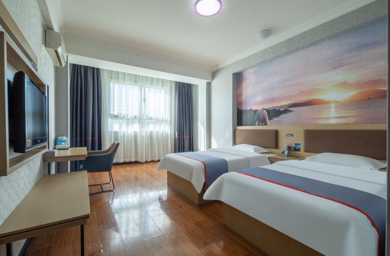 Junyi Chain Hotel (Pinggu Dama Roundabout)