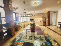 Xi Chang Blooming Azalea Hostel