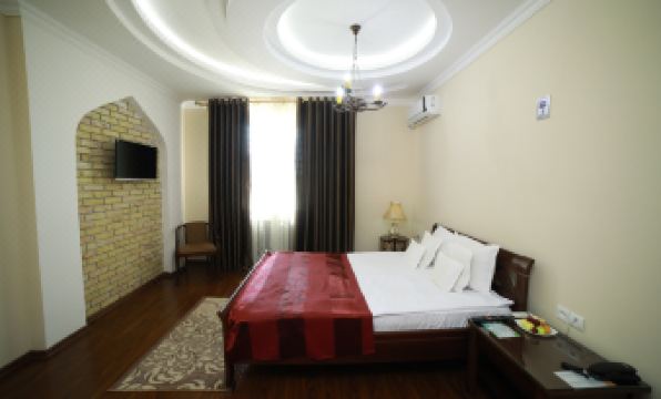Arkanchi Hotel - Housity