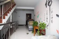 Wutaishan Zhongyi Pavilion Hotels in Wutaishan Scenic Area South Gate