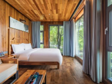 Rezen Retreat tianqiao xianju  Xianju (Jishou Aizhai Bridge Branch) Hotel di Jishou