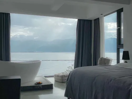 Dali Shuanglang Jingyun. Qingfeng Seaview Inn - ที่มีฟิตเนส