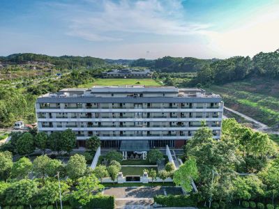 Serene Jade Hotel