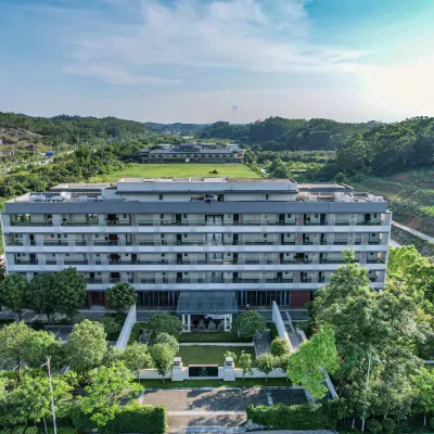 Serene  Jade  Hotel Hotels near Qinzhou Bay Maoweihai International Tourism Resort