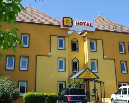 Kyriad Direct Bordeaux Lormont Hotels in Lormont