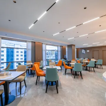 Ludian Longteng International Hotel (Ludian Bus Station Taiyang Lake)