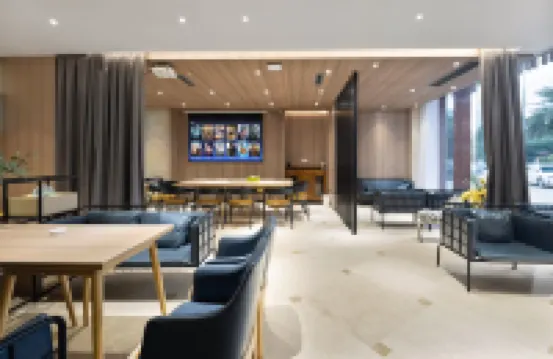 如家派柏·雲飯店（成都天宇路地鐵站輕工職業技術大學店）