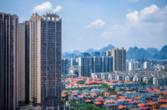 華昱ホテル（桂林高速鉄道北駅）