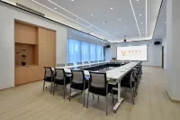 Jinglai Hotel ∙ Selection (Yancheng High-speed Railway Station) Hotels in Yancheng