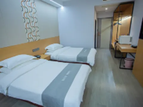 โรงแรมรู่เจียเพบเบิอ (ถนนอันอี้ตะวันออก เป่าหยิง หยางโจว) โรงแรมในเป่าหยิง