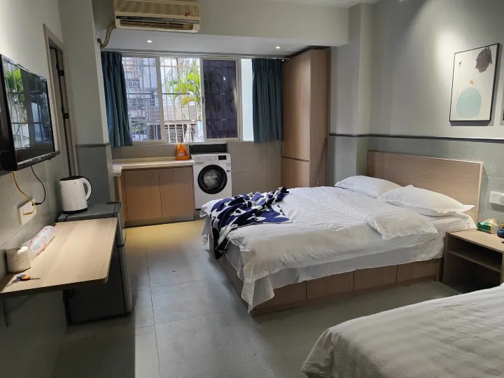 Lili Gongbei Port Apartment