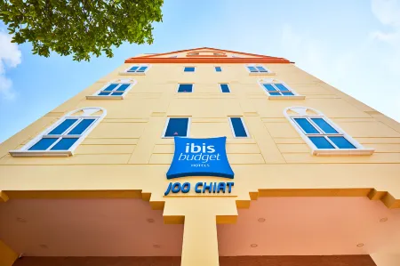 ibis budget Singapore Joo Chiat Отели рядом с достопримечательностью «Euhabitat»