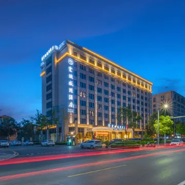 Yunlv bloom hotel