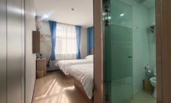 Fuyang Xixiangfeng Hotel (Renmin Middle Road)