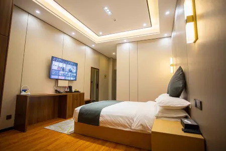 Kangyang Hotel, Lushan, Geelong Отели рядом с достопримечательностью «Hipparion Fossil»