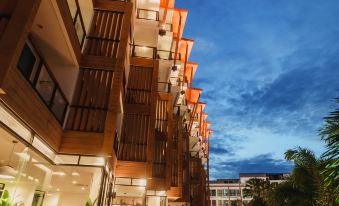 The Lunar Patong
