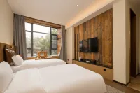 Floral Lux Hotel· Quzhou Yueyin Heji Hotel