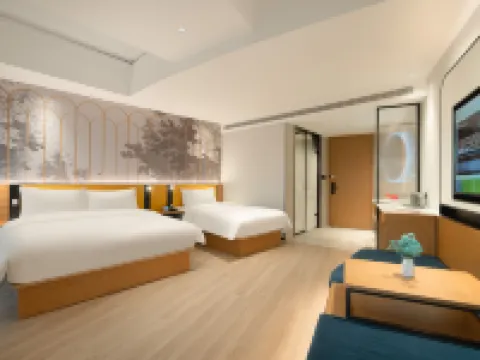 Ibis Stylesホテル(トルファン市北駅広場) トルファン市のホテル