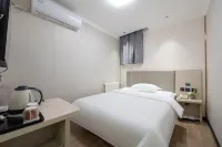 Grace Inn Ginza (Jinan Jingsiweiyi wanda plaza Branch) Hôtels à : 
