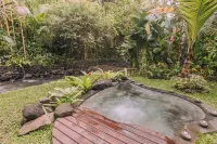 Hideout Eco Bamboo House Bali - pet friendly