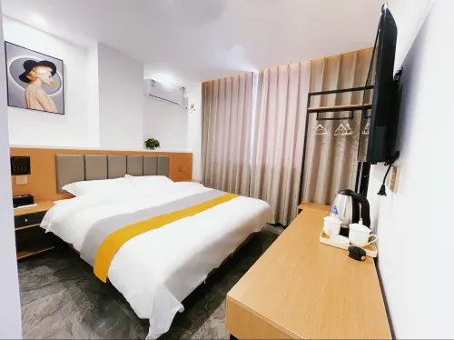 Yanji Jiaheju Holiday Hotel (Yanji Dinosaur Kingdom Korean Folk Village) - Pet friendly