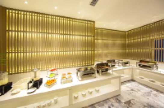 順輝芭登印象飯店（江油高鐵站店）