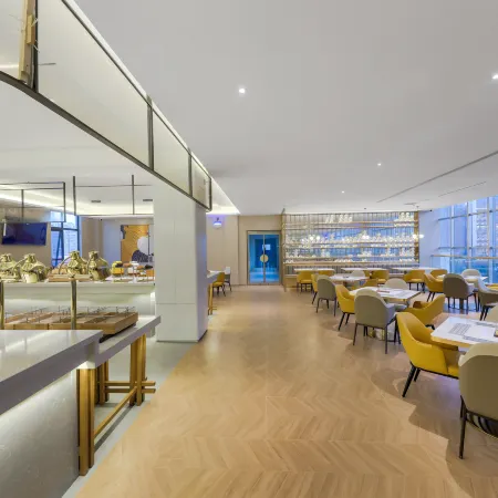 Starway Hotel (Zhengzhou Xinmi Zhongqiang Guangnian City Plaza)