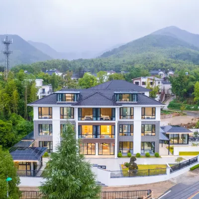 Yunxiao Pavilion Changxing Leisurely Light Luxury Holiday Meishu Hotels near Golden Nails Ancient World Scenic Spot