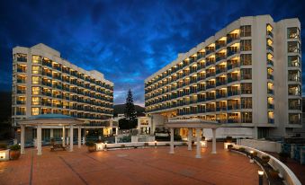 CT GREEN BAY HOT-SPRING HOTEL