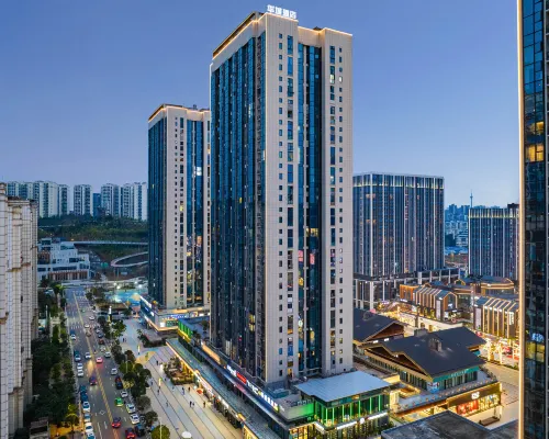 Zigong Huacheng Hotel (Huashang International City) Hôtels à : Zigong