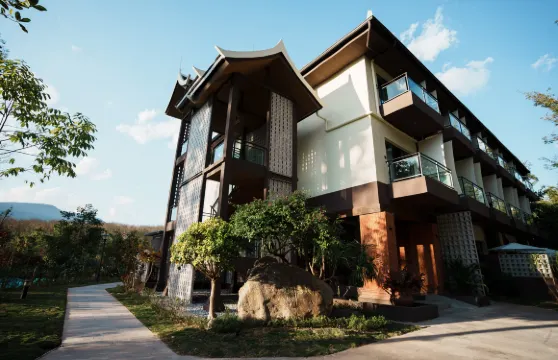 南臘河帕雅度假酒店