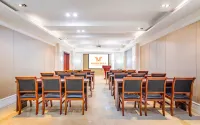Vienna Hotel (Nantong Tongzhou Bus Station) - Parkplatz
