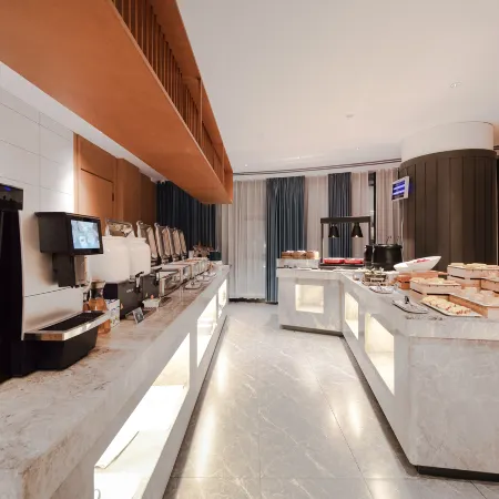 Borrman Hotel (Beihai Hepu High-Speed Railway Station)