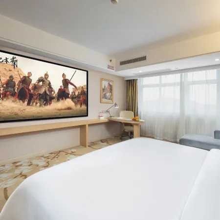 Vienna Hotel (Yichun Administration Center Store)