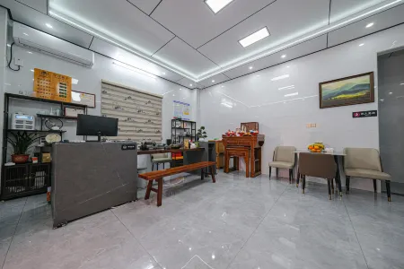 Yimi Hotel (Quanzhou Dong Station) Отели рядом со станцией Quanzhou Railway Station