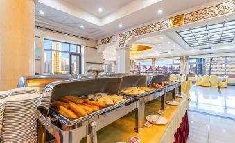 Qingdao Sifang Hotel Xilou (Taidong Pedestrian Street Haibohe Park Subway Station)