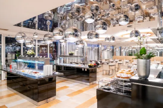 Grandium Hotel Prague Отели рядом с достопримечательностью «Пражские куранты»