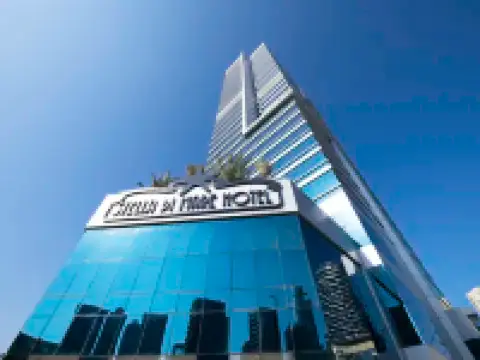فندق ستيلا دي ماري دبي مارينا Hotels near Marina Beach