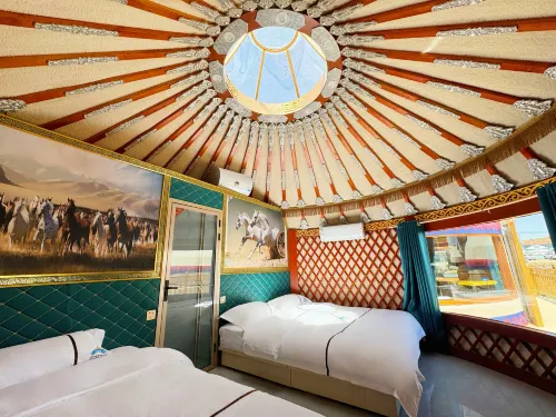 Saibei Homestay (Huiteng Xile Qingmu Grassland Branch)