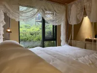 Qiyungu Homestay Hotels in Shangyou