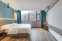 Shell Hotel (Jianghan Road Pedestrian Street Union Hospital Branch)