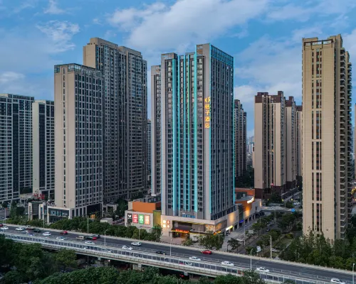 桔子酒店（長沙高橋大市場樹木嶺地鐵站） 鄰近赤岗岭的酒店