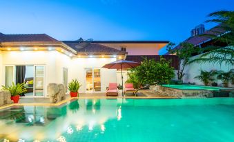 Seaside Villa 2 Pools,beach at 50m
