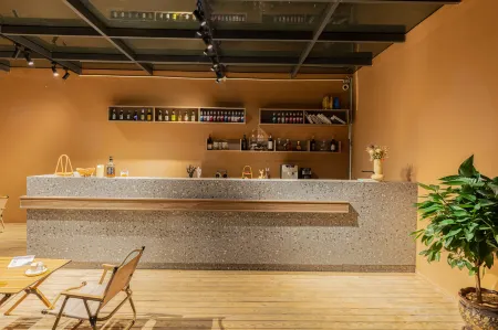 Lugu Lake Luzhixu Hotel (Sanjiacun Wharf Store)