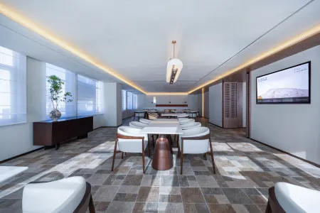 Yaduo Hotel, Huaguoshan Avenue, Lianyungang Government Affairs Center