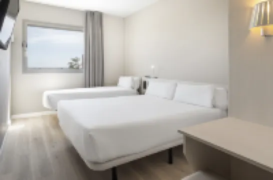 B&B HOTEL Barcelona Viladecans Hoteles en Viladecans